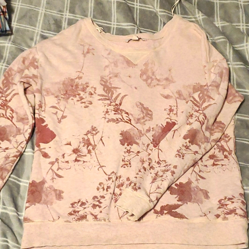 Floral Pullover